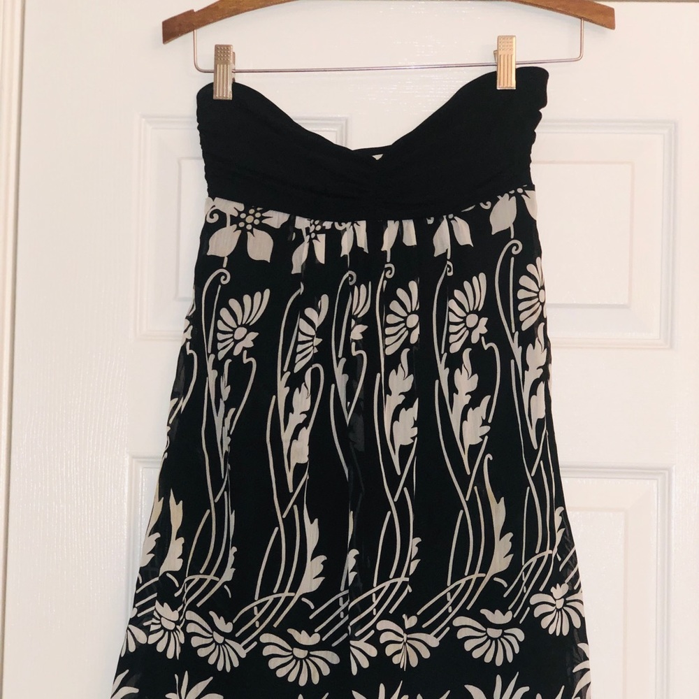 Adorable girls Dress, size small, gr8 shape